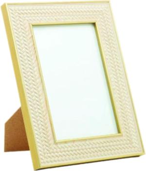Porta Retrato Texturizado Lyor MDF 10 x 15cm Bege  ‎Texturizado Os valores e prazos de entrega variam conforme a quantidade solicitada. Para quantidades específicas, é necessário realizar uma consulta prévia. Entre em contato para verificar disponibilidade, prazos e condições personalizadas para o seu pedi